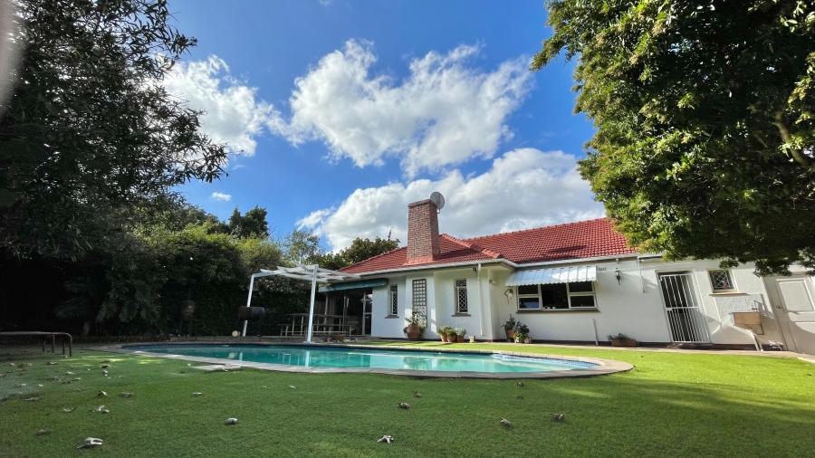 3 Bedroom Property for Sale in Somerset West Western Cape